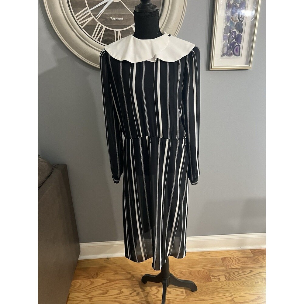Scarlett Jrs Black and White Dress Vintage Size 9